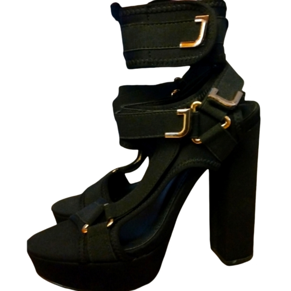 Shoe's